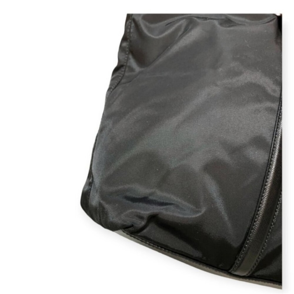 Authentic Prada Tessuto Nylon Tote Bag | Black Triangle Logo | Lampo Zipper - Picture 10 of 15